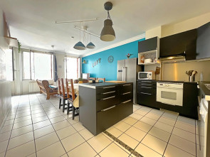 Appartement en Vente à Saint-etienne / 5 pièces 117m2