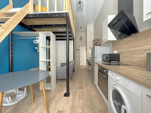 Appartement rénové en Vente à Saint-etienne / 1 pièce 24m2