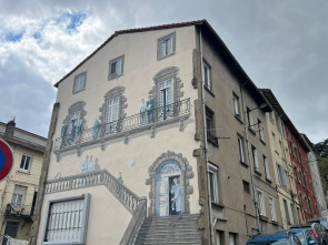 Appartement en Vente à Saint-etienne / 2 pièces 45m2