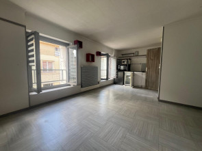 Appartement en Vente à Saint-etienne / 1 pièce 23m2