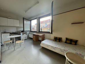 Appartement en Vente à Saint-etienne / 1 pièce 17m2