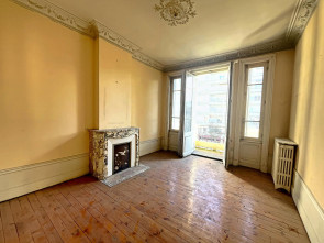 Appartement en Vente à Saint-etienne / 5 pièces 108m2